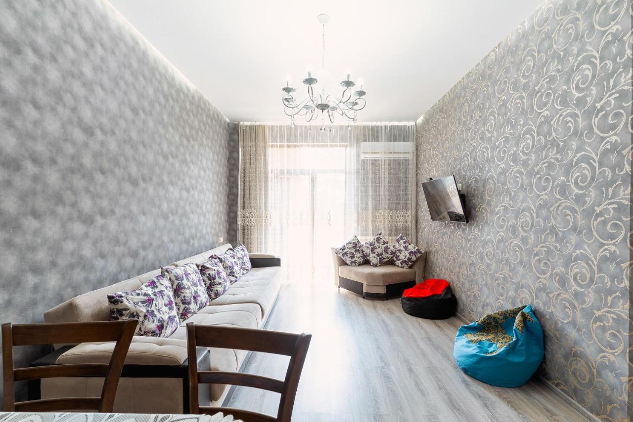Nice Batumi Apartment Ngoại thất bức ảnh